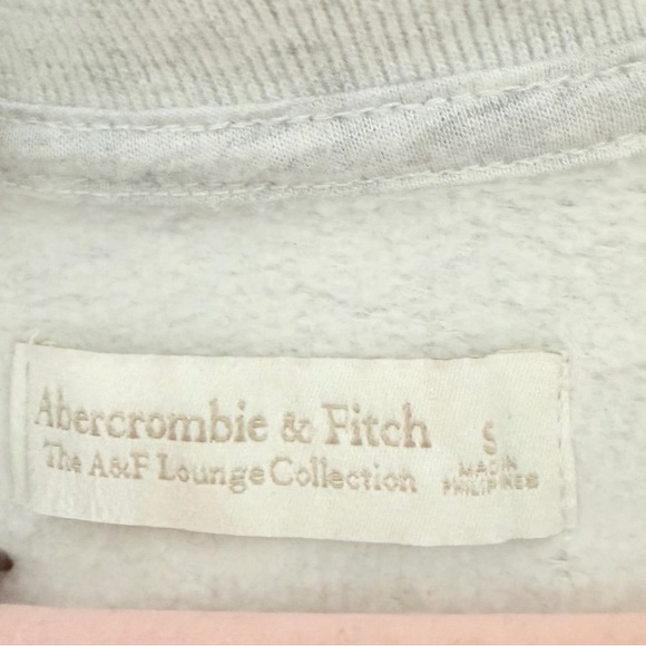 Abercrombie & Fitch Women’s Lounge Collection Grey Half Zip Romper Size Small - Picture 2 of 4